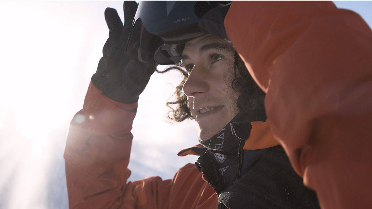Im Mittelpunkt der aktuellen Peak Performance Kampagne steht Freerider Tao Kreibich.