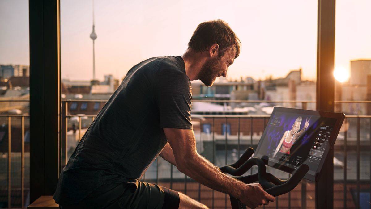 Mit einer neuen integrierten Markenkampagne startet das Fit-Tech-Unternehmen in Deutschland