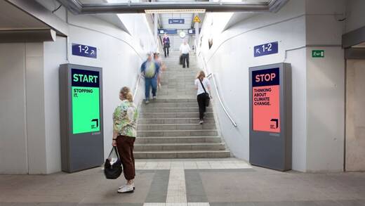 Rund 5500 der digitalen Screens werden mit der Greentech-Kampagne bespielt.