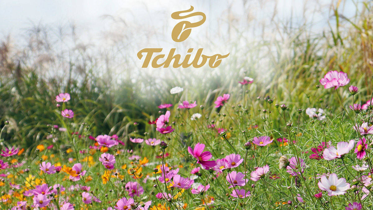 Tchibo bietet Blühpatenschaften an.