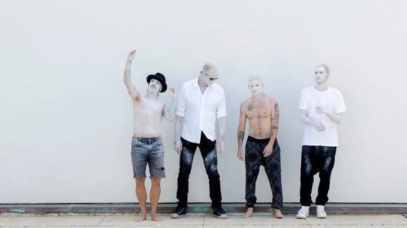 Die Red Hot Chili Peppers zeigen zusammen mit der Telekom das erste 360-Grad-Live-Konzert in Deutschland.