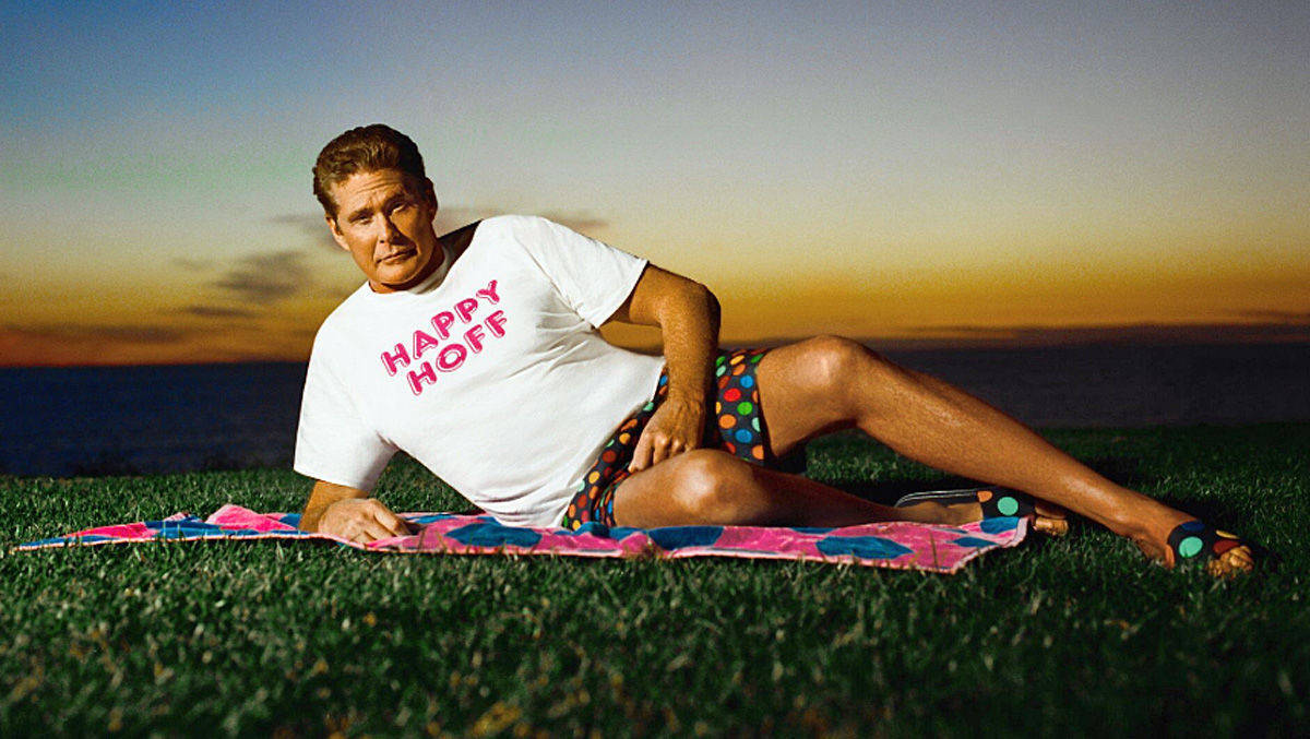 Er ist sich für (fast) nichts zu schade: "The Hoff" blödelt für Happy Socks.