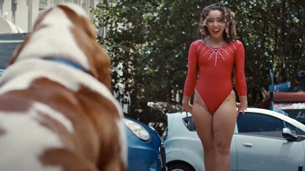 Toyota Und Katelyn Ohashi Turnen Durch Kapstadt W V