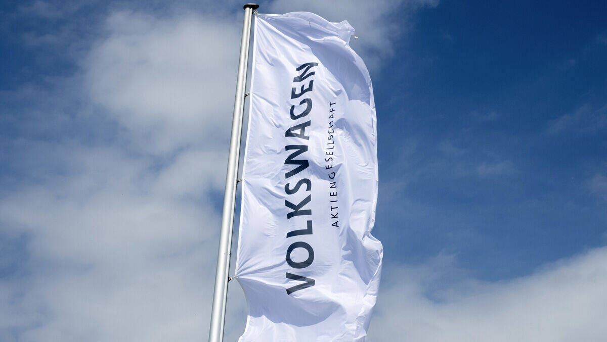 Volkswagen investiert Milliarden.