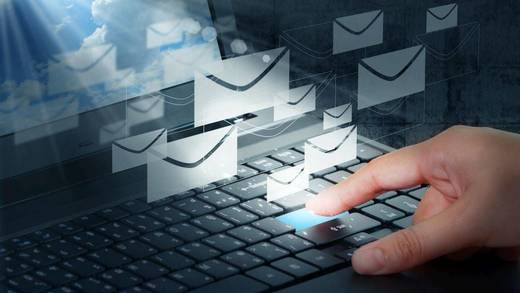Eine aktuelle Studie von Twilio zeigt, dass Verbraucher am liebsten per E-Mail oder Textnachricht mit Unternehmen kommunizieren.