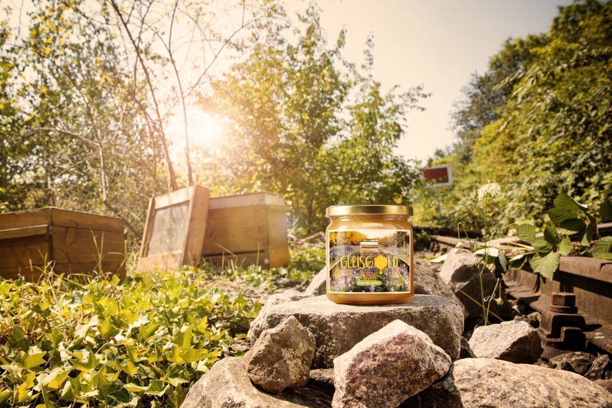 Gleisgold: Von fleißigen Bienchen auf stillgelegten Strecken gesammelt.