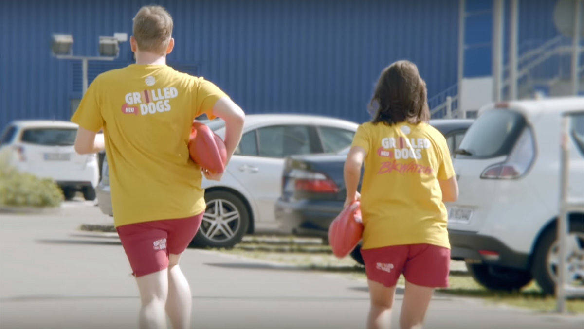 Burger King und Ikea - beide Marken verkaufen Hotdogs.