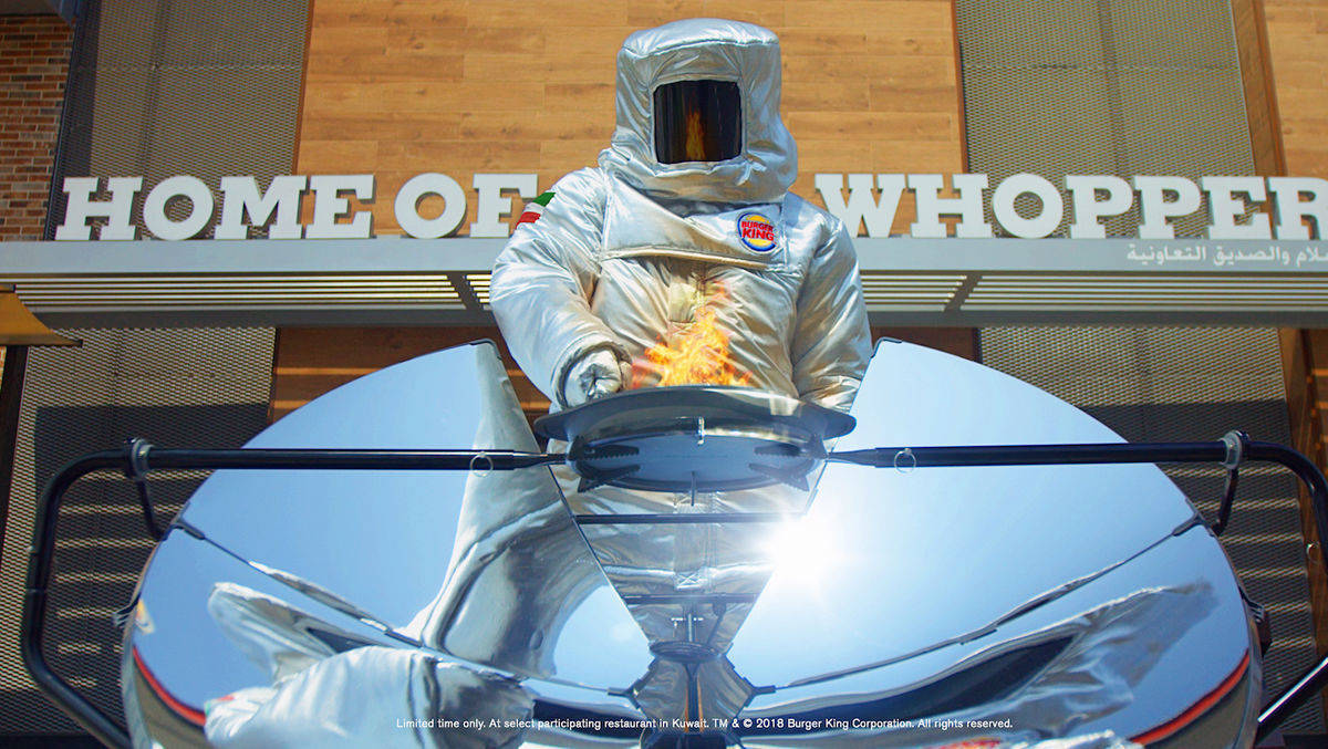 Burger King Kuwait hatte einen "Sun Flame-Grilled Whopper" im Angebot.