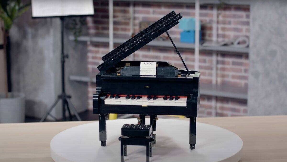 Ein Piano aus Lego-Steinen. Die Entstehungsgeschichte dazu gibt es bei Youtube.