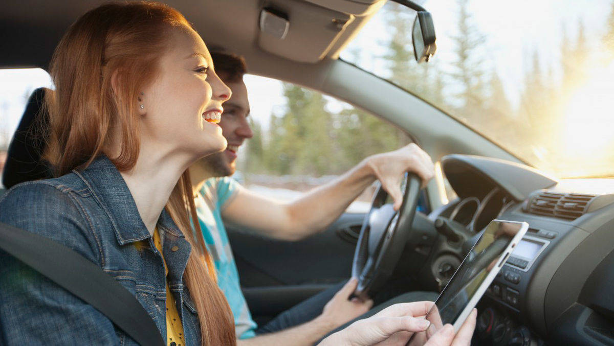 Wer im April Antenne Bayern in der App gehört hat, konnte per Handyshake 50 Prozent Rabatt auf eine Shell-Autowäsche erhalten.