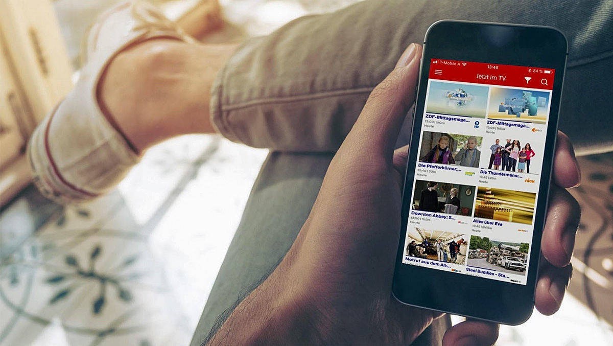 Sat-Empfang sowie Web-Abruf kombiniert und auch mobil abrufbar: TV à la Diveo.