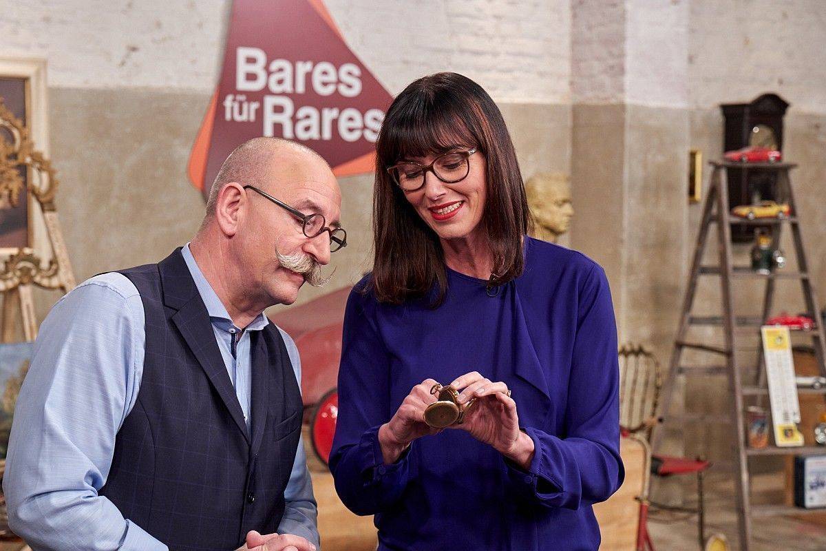 Bekommen mit "Bares für Rares" mehr Präsenz im ZDF: Moderator Horst Lichter und Expertin Heide Rezepa-Zabel. 