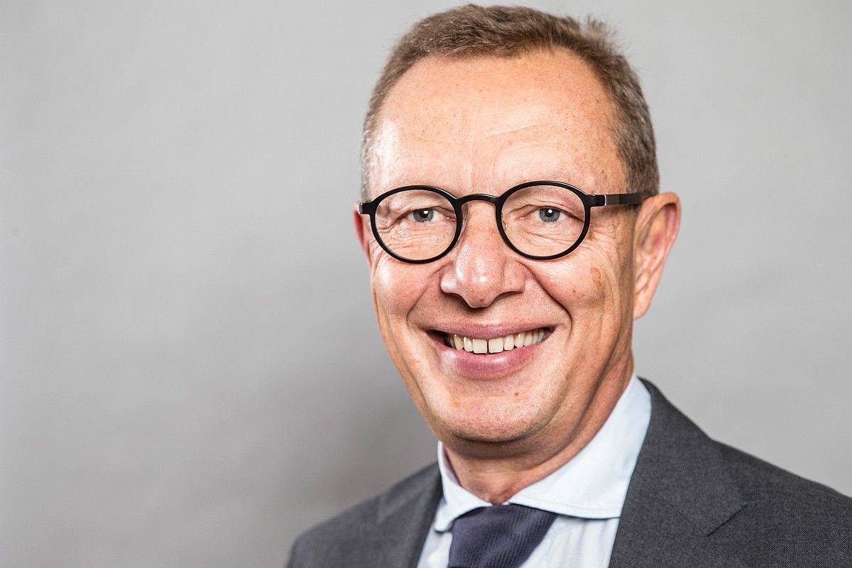 "Print alleine verteidigen zu wollen, ist der falsche Weg", sagt Andreas Schoo, Geschäftsführer Funke Mediengruppe, zur Digitaloffensive