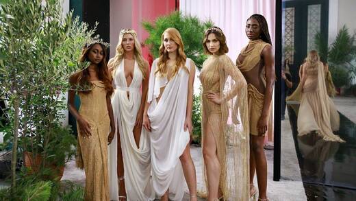 Die neue Staffel von GNTM will mit mehr Diversity punkten. Auf diesem Bild jedoch sind nur normschöne potenzielle Models zu sehen.