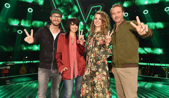 Die Coaches von "The Voice Kids": (v.l.) Mark Forster, Nena, Larissa und Sasha. Sat.1 fährt mit der Castingshow am Sontag gute Quoten ein.