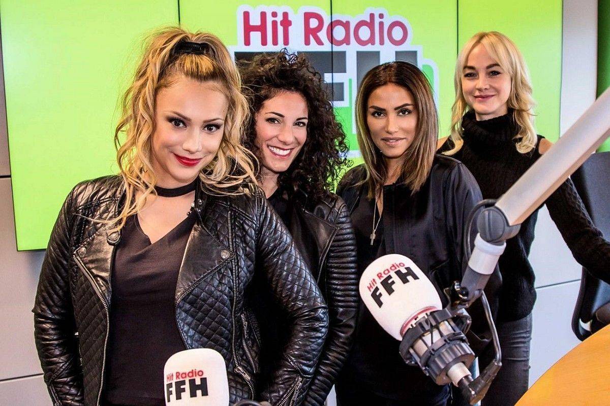 RadostBokel, Evren Gezer, Sabrina Setlur und Janina Russ im Studio d den Podcast „Abgeschminkt und Unverblümt“ aufgenommen,