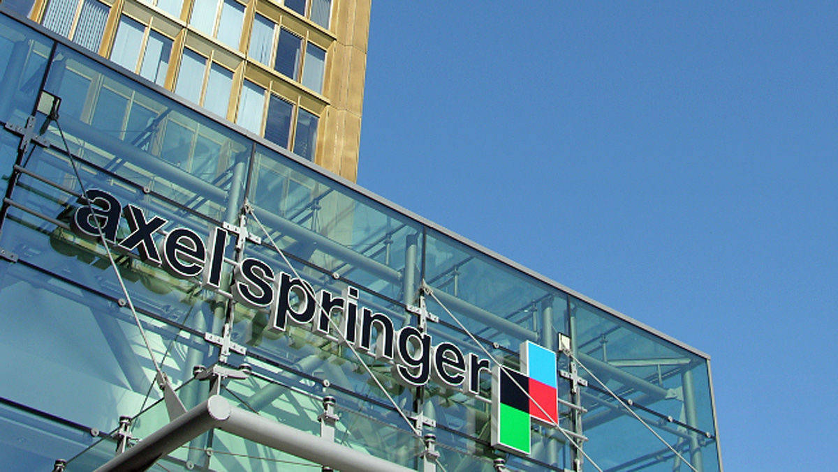 Axel Springer holt Investor KKR dazu.