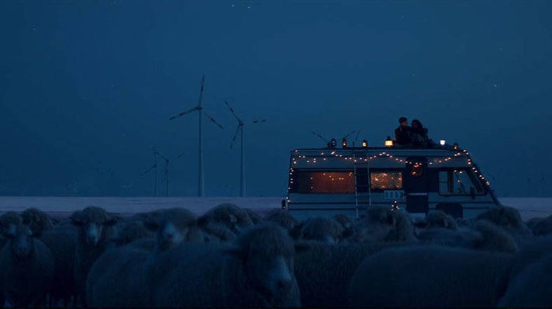 Das Erste zeigt in vier kurzen Spots "Schnappschüsse zur Weihnachtszeit".