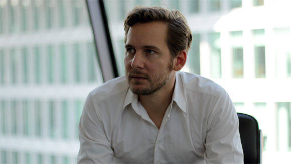 Felix Damerius ist Designer und Markenstratege.