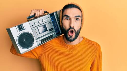 Die agma misst nicht nur die Radionutzung via Apparat, sondern auch im Auto und am Computer.