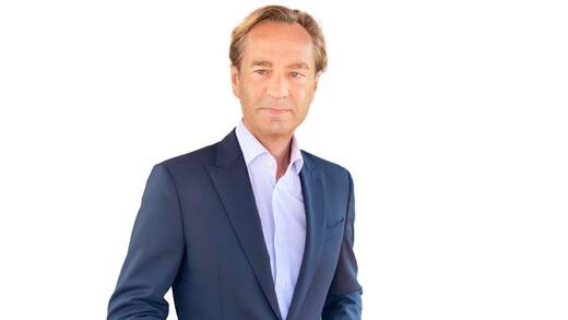 Thomas Kausch wird Moderator für die News-Sendung BILD LIVE und unterstützt die journalistische TV-Ausbildung bei der Axel Springer FreeTech Academy of Journalism and Technology