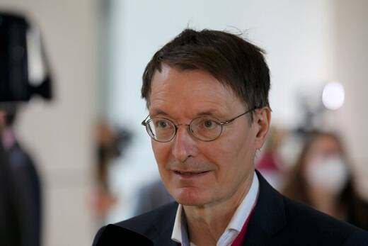 Die Twitter-Gemeinde wünscht sich Karl Lauterbach als Gesundheitsminister