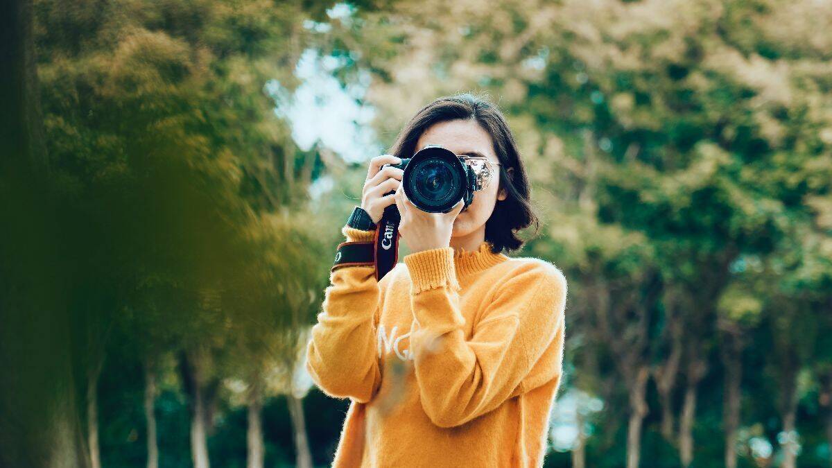 Fotojournalisten dürfen auch unverpixelte Bildaufnahme an eine Presseredaktion weitergeben. 