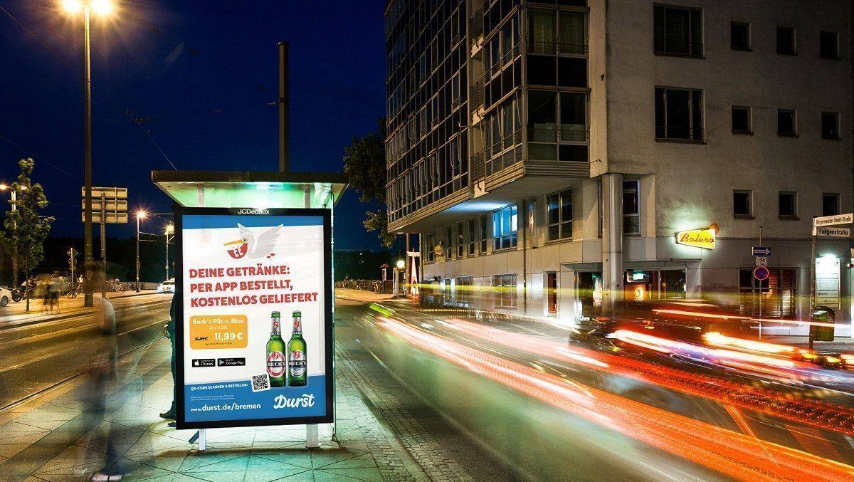 Getränke-Lieferservice "Durst.de" ist einer der ersten Teilnehmer und hier in Bremen zu sehen. 