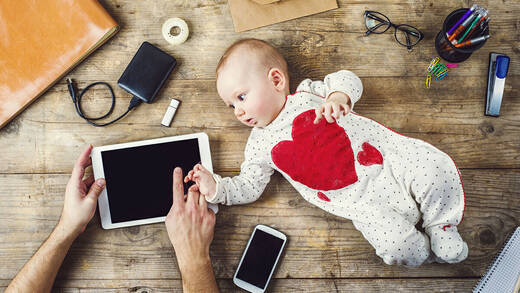 Oh Baby! Kriegen deutsche Kinder ihr erstes Smartphone viel zu früh?