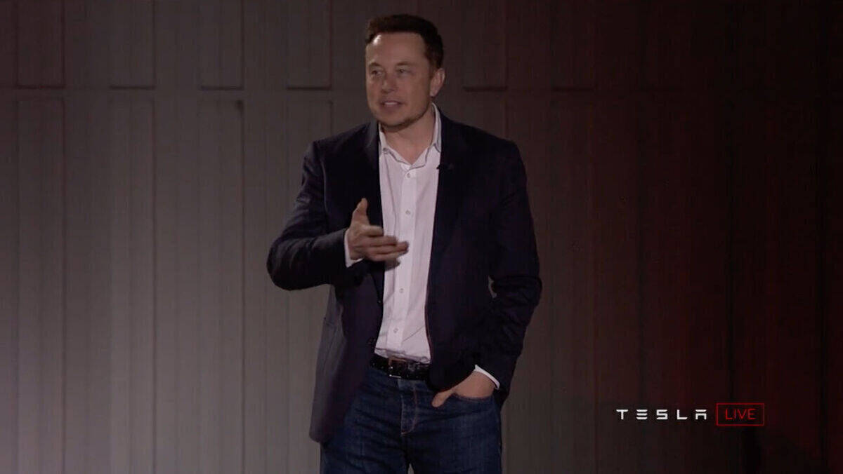 Elon Musk wettert auf Twitter gegen Amazon.