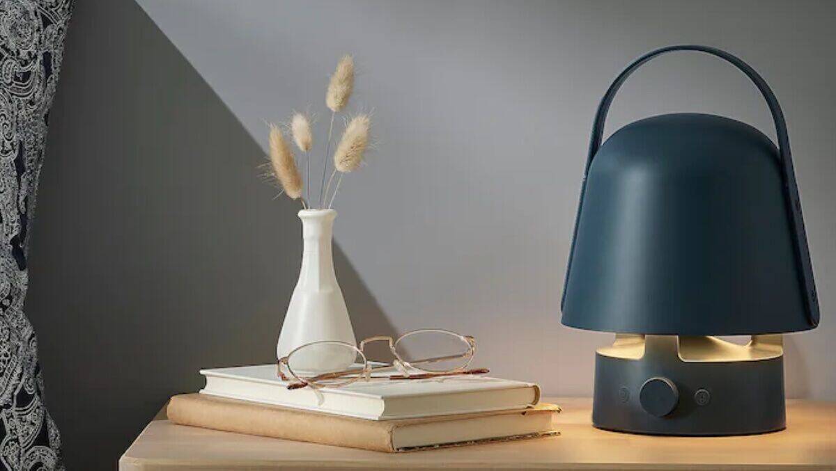 Für Indoor und Outdoor: Der neue Ikea-Speaker ist eine Leuchte.