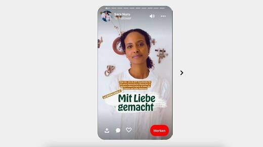 Sara Nuru töpfert für Pinterest. Und einen guten Zweck.