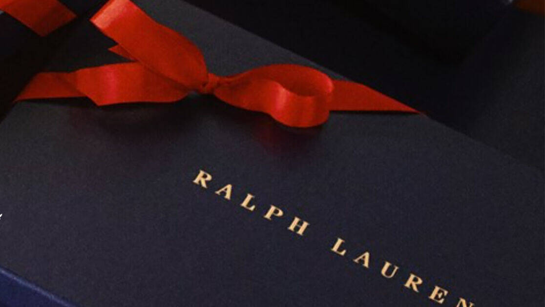 Ralph Lauren virtualisiert die Geschenkübergabe