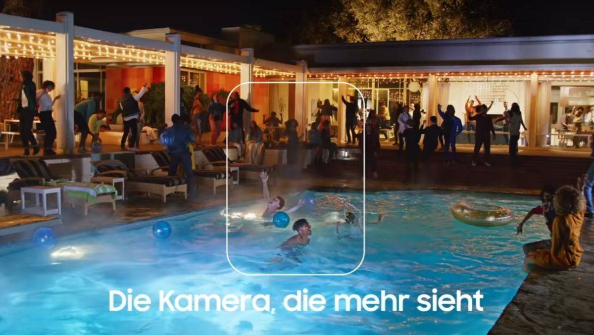 Samsung führt den März an.