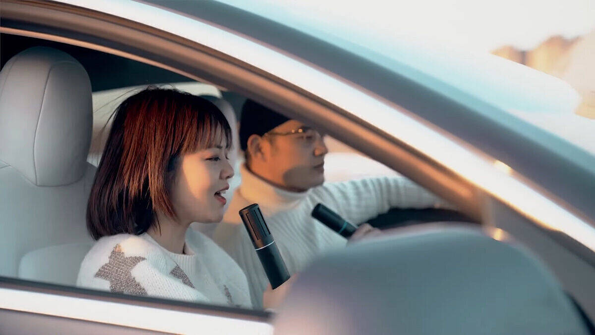 Achtung, singende Autofahrer! In China ist die Neuheit schon ausverkauft.