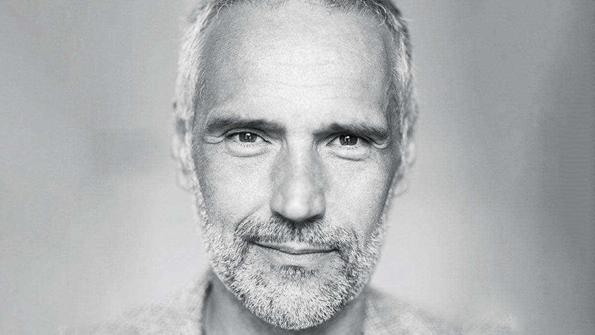 Der CD ist inzwischen CCO bei Famousgrey in Brüssel. Peter Ampe hat im Laufe seiner Karriere bei verschiedenen Agenturen 43 Cannes-Löwen und 14 Effie-Awards gewonnen.