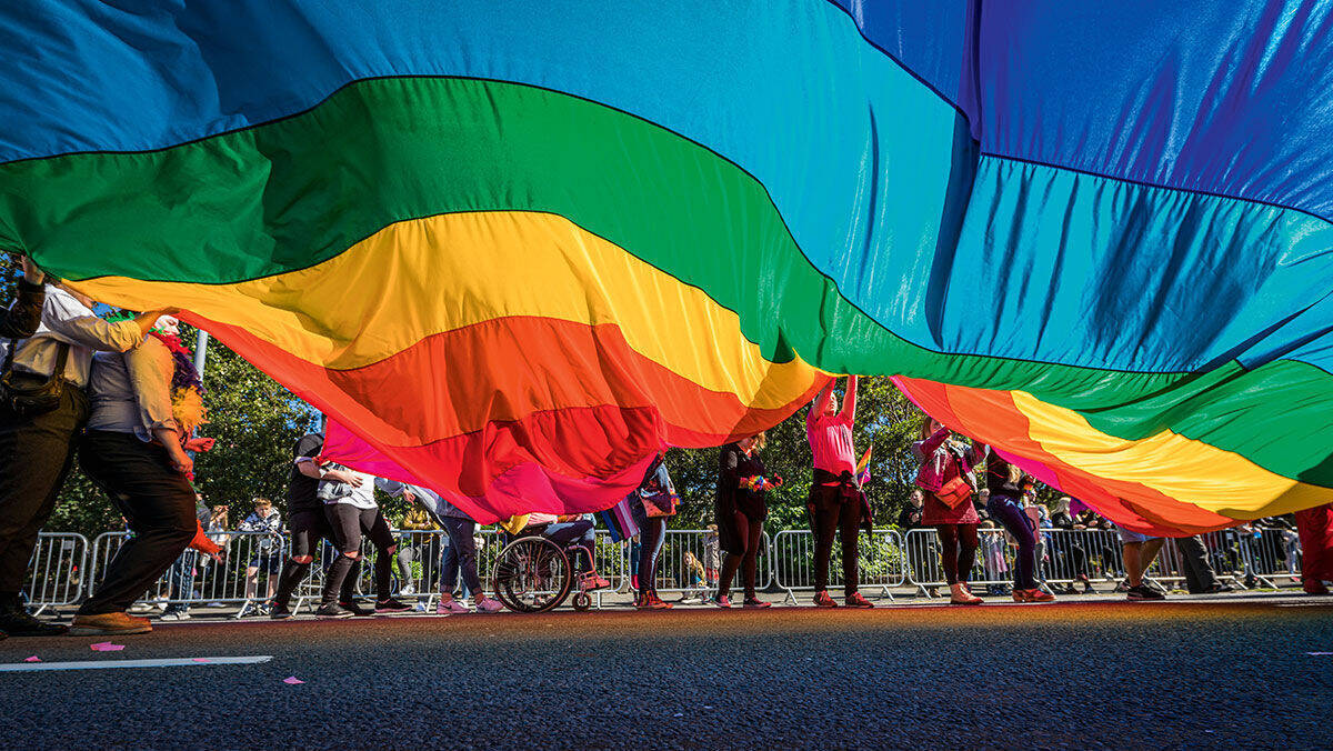 Pride in Reykjaivk, Island: Die LGBTIQ*-Community kämpft für gleiche Rechte und Akzeptanz.