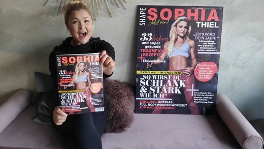 "Sophia Thiel": Der jüngste Promi-Magazin-Zugang am Kiosk.