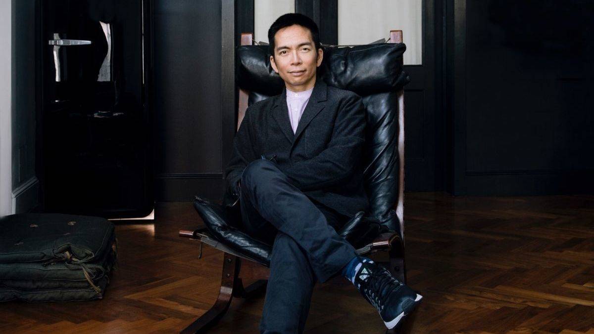 John Maeda ist Executive Vice President und Chief Experience Officer bei Publicis Sapient. Er gehört den Aufsichtsräten des Unternehmens Sonos und des Smithsonian Design Museums an und ist Autor von fünf Büchern.