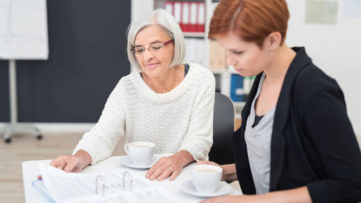 Wo jung und alt gemeinsam arbeiten, sind die Arbeitsergebnisse besser.