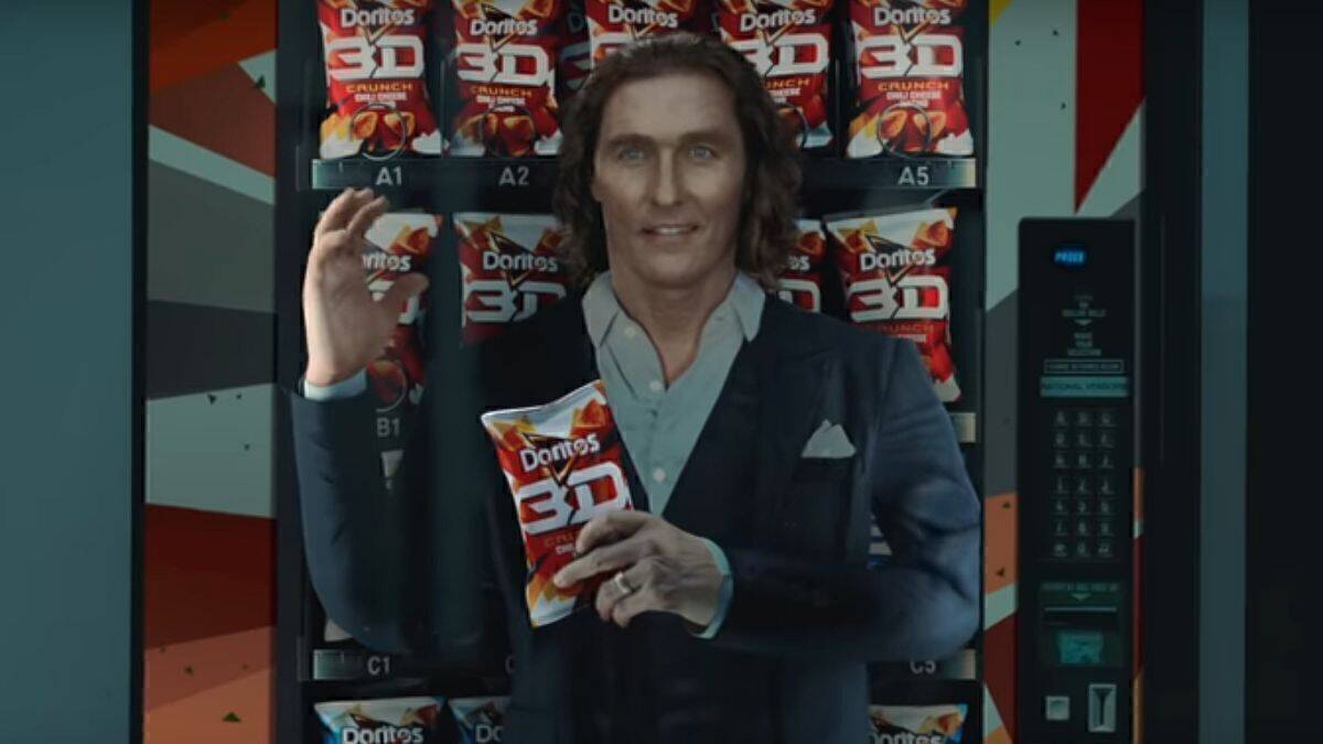 Matthew McConaughey braucht Doritos, damit er nicht länger #FlatMatthew ist. 