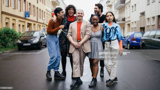 Getty Images hat das Tool Visual GPS entwickelt, dass Marken durch visuelle Inhalte navigieren soll. Denn: Covid-19 hat die Bildsprache verändert.