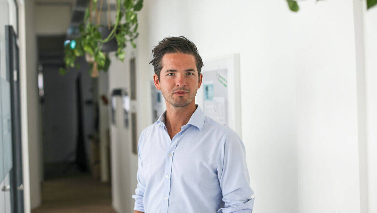 Jonathan Kurfess (30) ist Mitgründer und CEO des globalen Marktforschungsunternehmens Appinio.