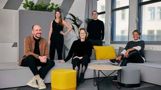 V.l.n.r.: Lennart Wittgen (Kolle Rebbe), Julia Brehm (Smart), Simone Hoch (Ketchum), Björn Schick (Smart), Josephine Gerves (Dept).