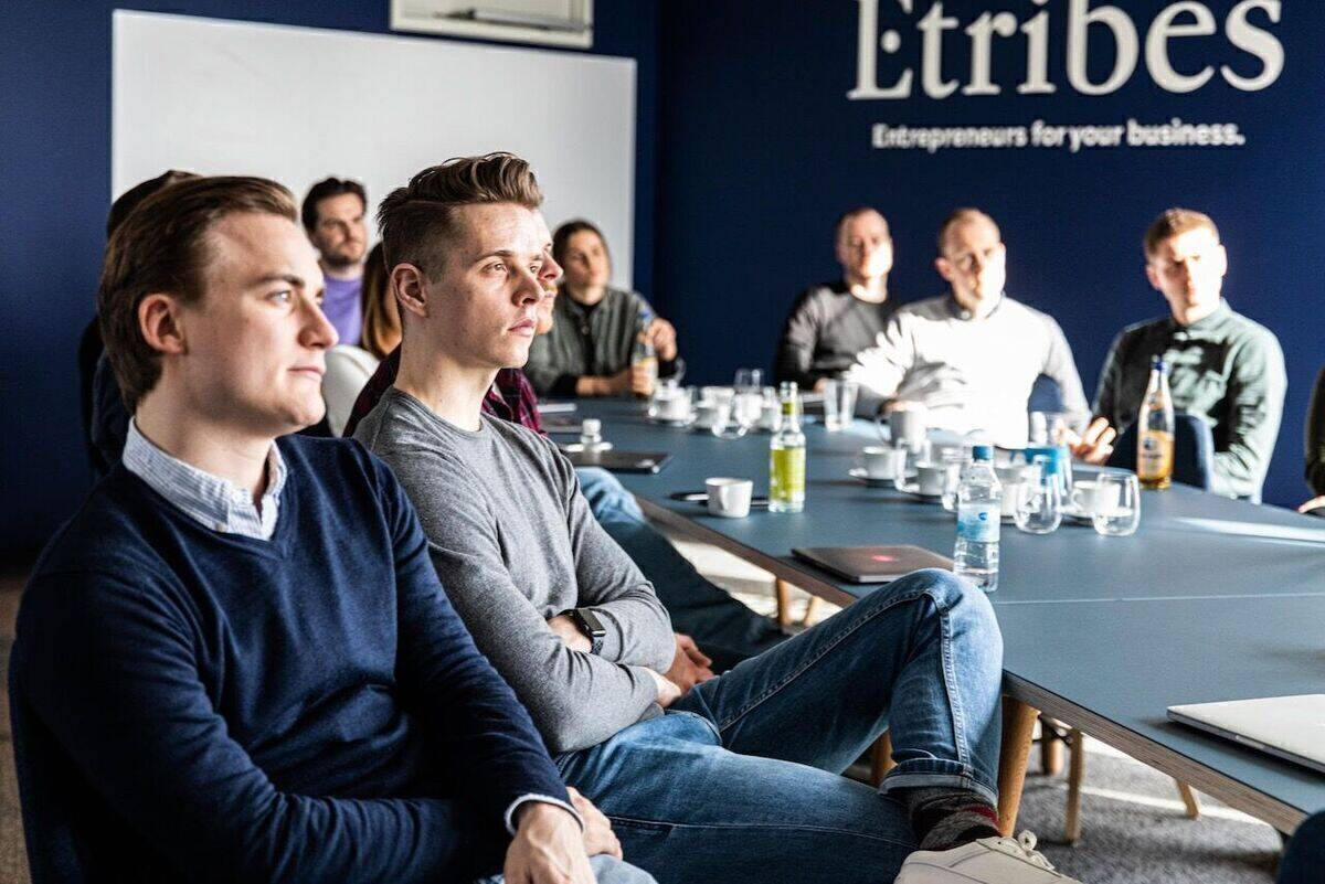 Etribes gehört zu den führenden Digitalberatungen Deutschlands, About You zu den Kunden. Wie es sich hier arbeitet, erklärt David Karius, Head of HR. 