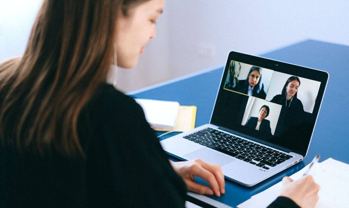 Gängiger Agentur-Alltag: Video-Calls.