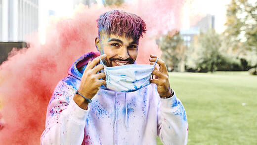 Eine typische Szene: Younes Zarou bringt Farbe ins Spiel.